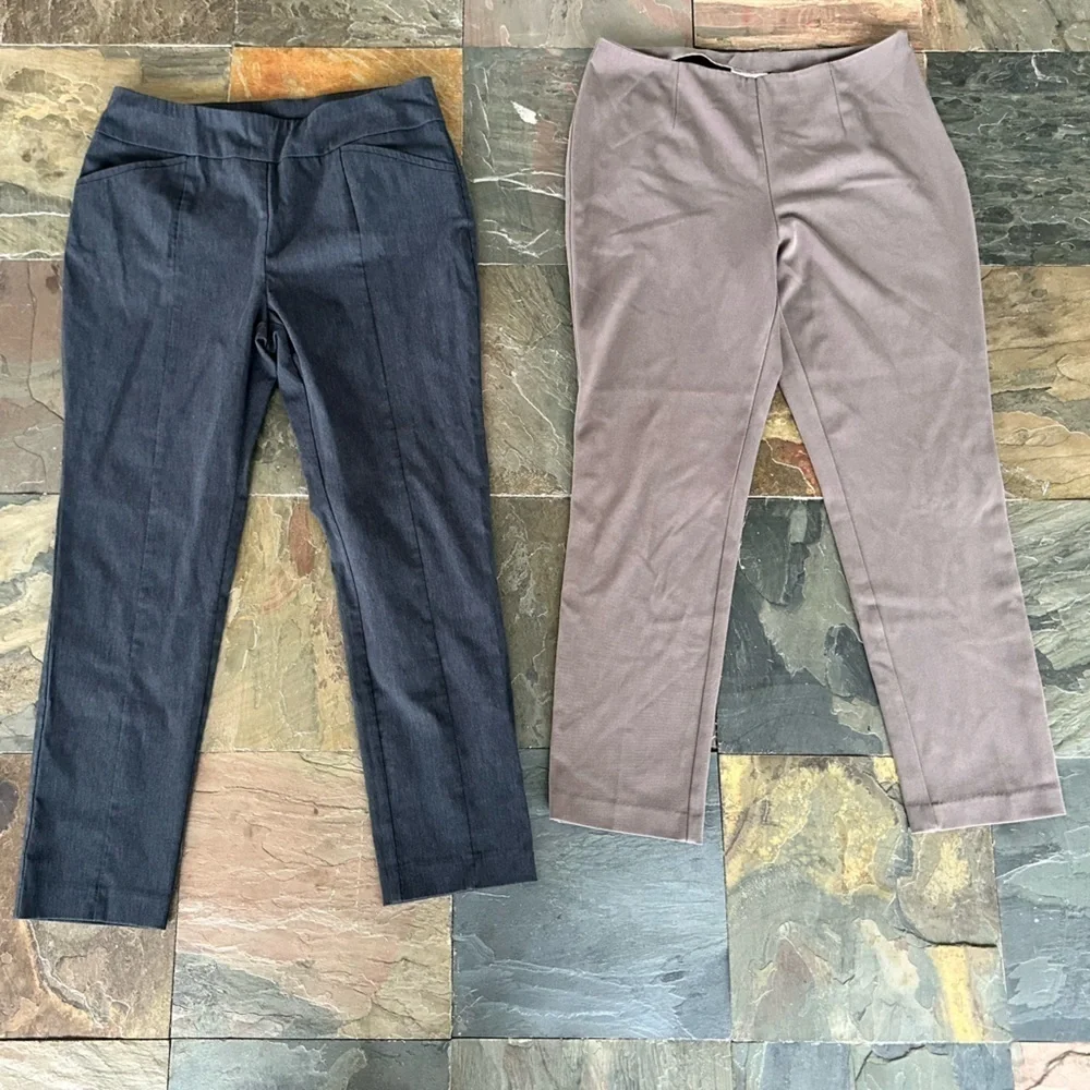 Chicos Pants Lot Of 2 Sz 10 Short So Slimming Sz 1.5 Career Office Trouser - Picture 2 of 6